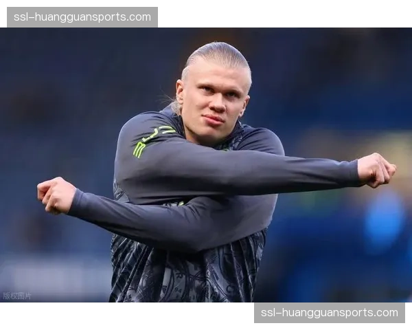 曼城3-0切尔西争议事件：切尔西旧将布里奇助阵曼城引发主场球迷不满